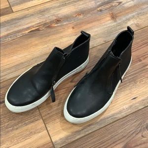 Slip ons sneaker bootie